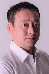 黑洞南镇一