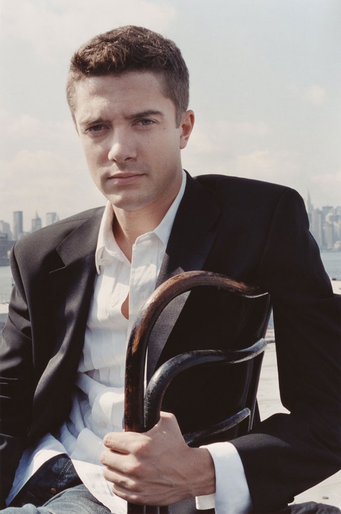 大海怪TopherGrace