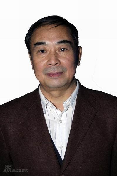 父辈的旗帜田健厂长